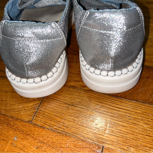 Hey Dudes! Only worn a couple times! Size 7! - Picture 3 of 4